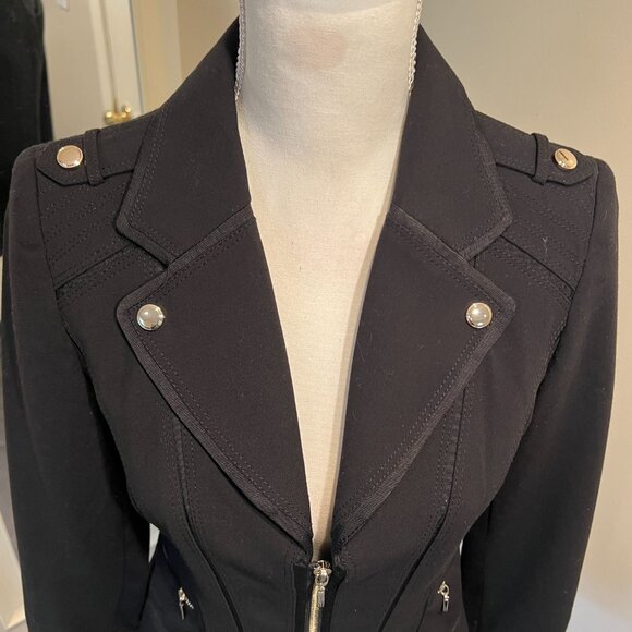 White House Black Market Black Half Zip Front Tailored Blazer/Jacket, Size 2 - Picture 4 of 16